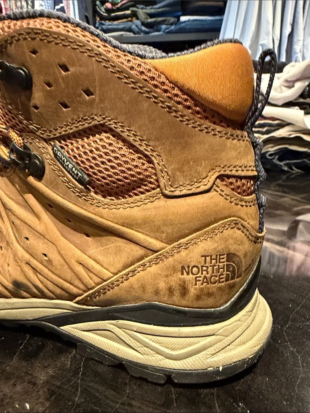 The North Face Men's Tan and Brown Hiking Boots - Picture 2 of 4